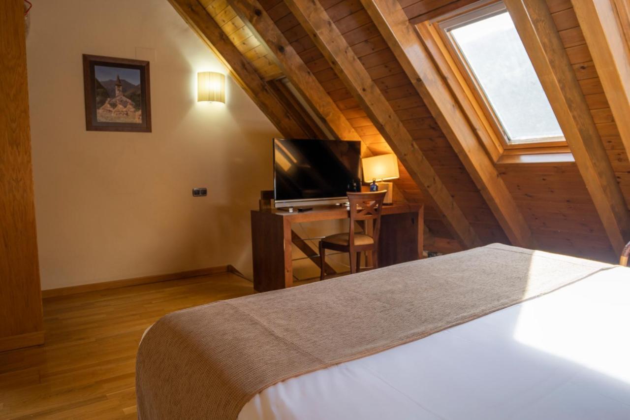 Hotel & Restaurante Pena Arrós Dış mekan fotoğraf