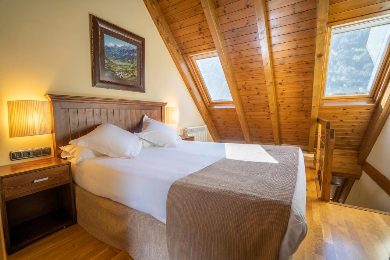 Hotel & Restaurante Pena Arrós Dış mekan fotoğraf